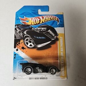Hot Wheels Arkham‎ Asylum Batmobile Black 2011 New Models